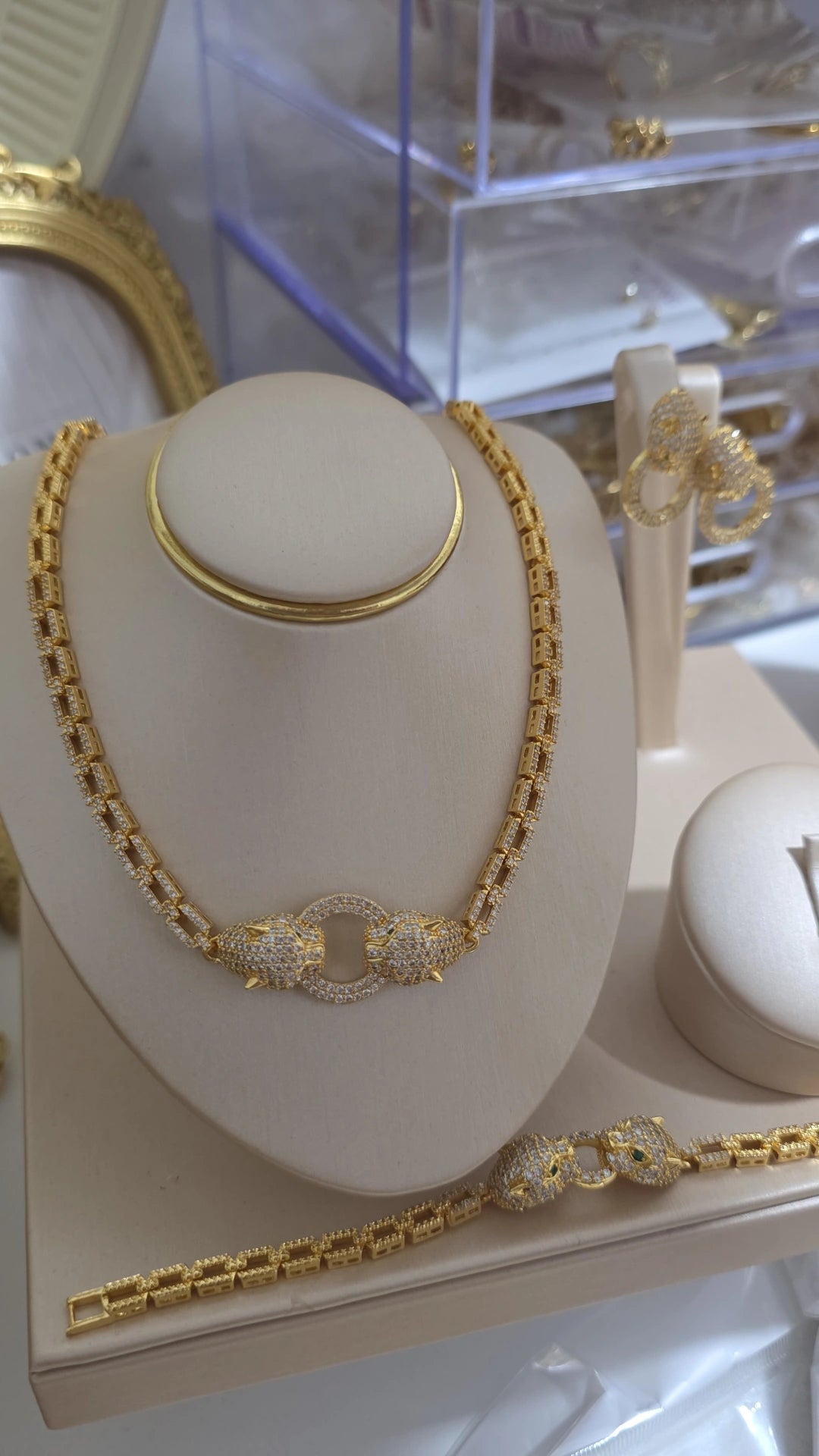 Conjunto Bañado en Oro