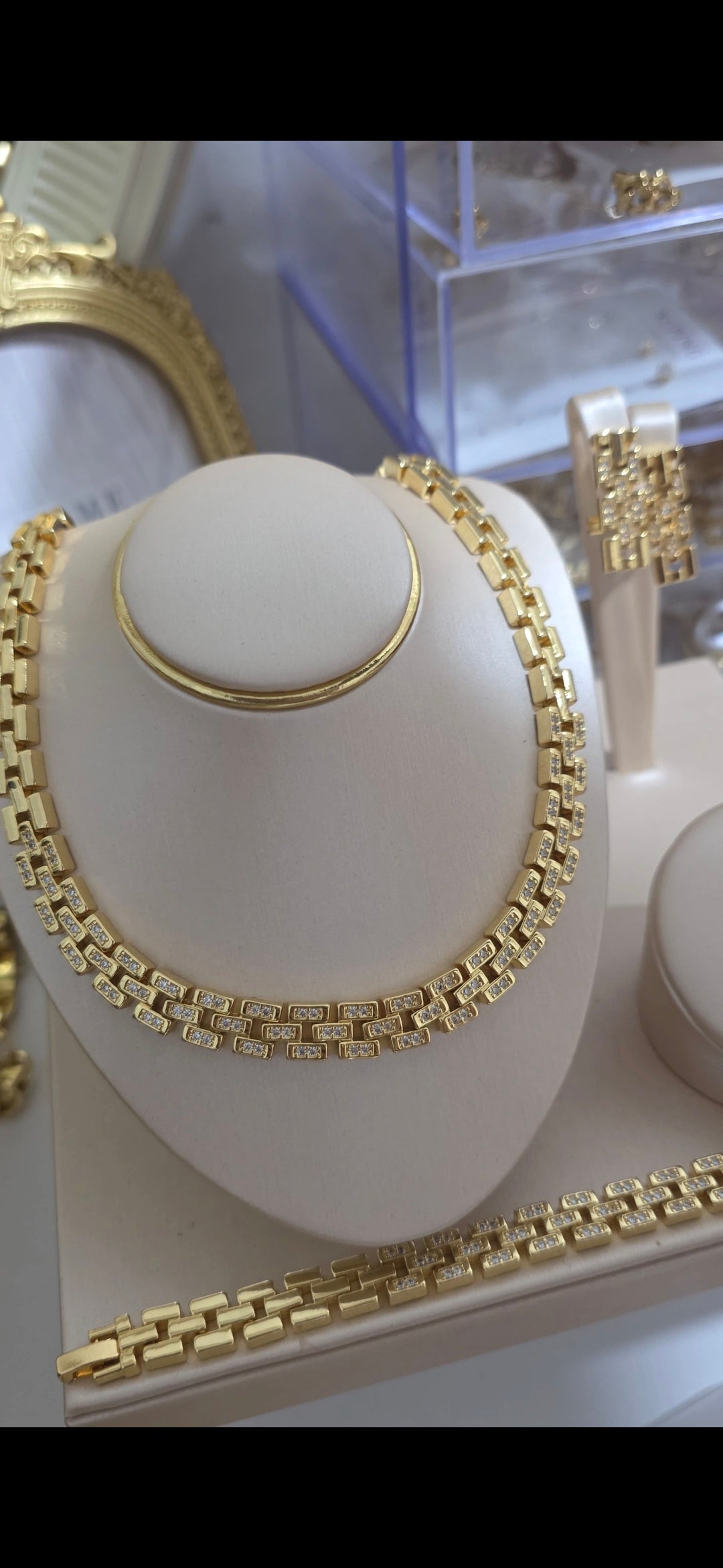 Conjunto Role bañado en oro